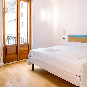 residenza-ester.hotels-amalfi.com/