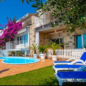 casa-anicia.hotelinveneto.com/