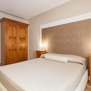 la-perla-apartment-verona.hotelinveneto.com/