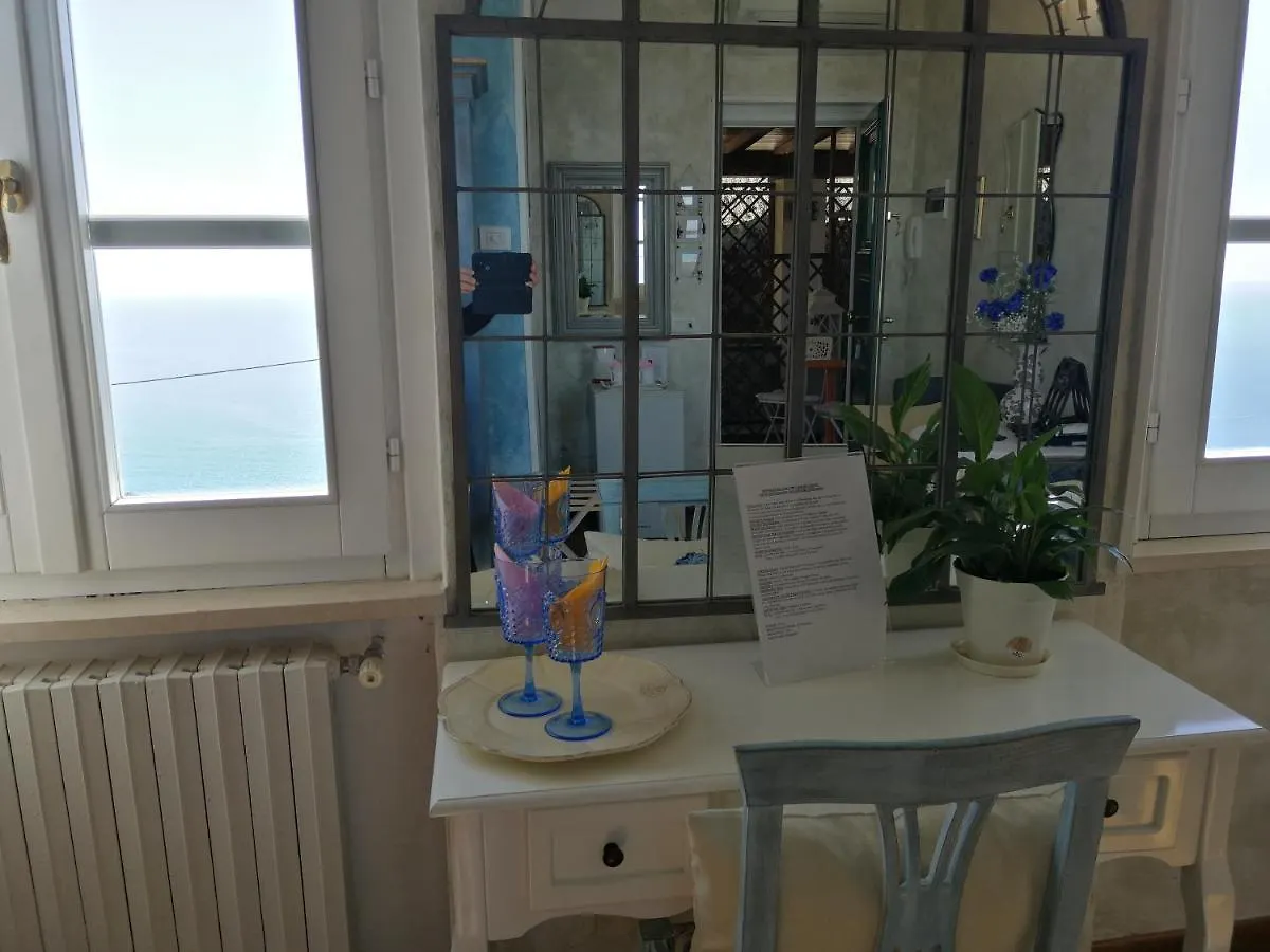 *** Frühstückspension La Serra Sul Mare Monterosso al Mare Italien